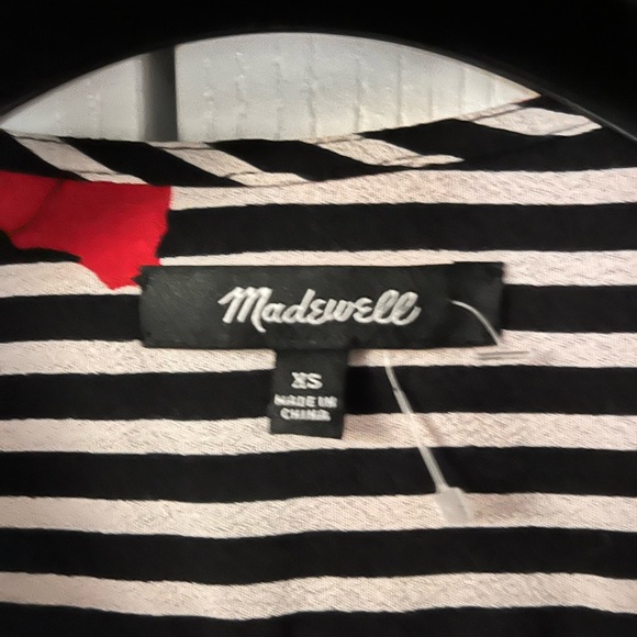 Madewell popular Wrap top printed floral /stripes and ties at the side - Picture 4 of 5